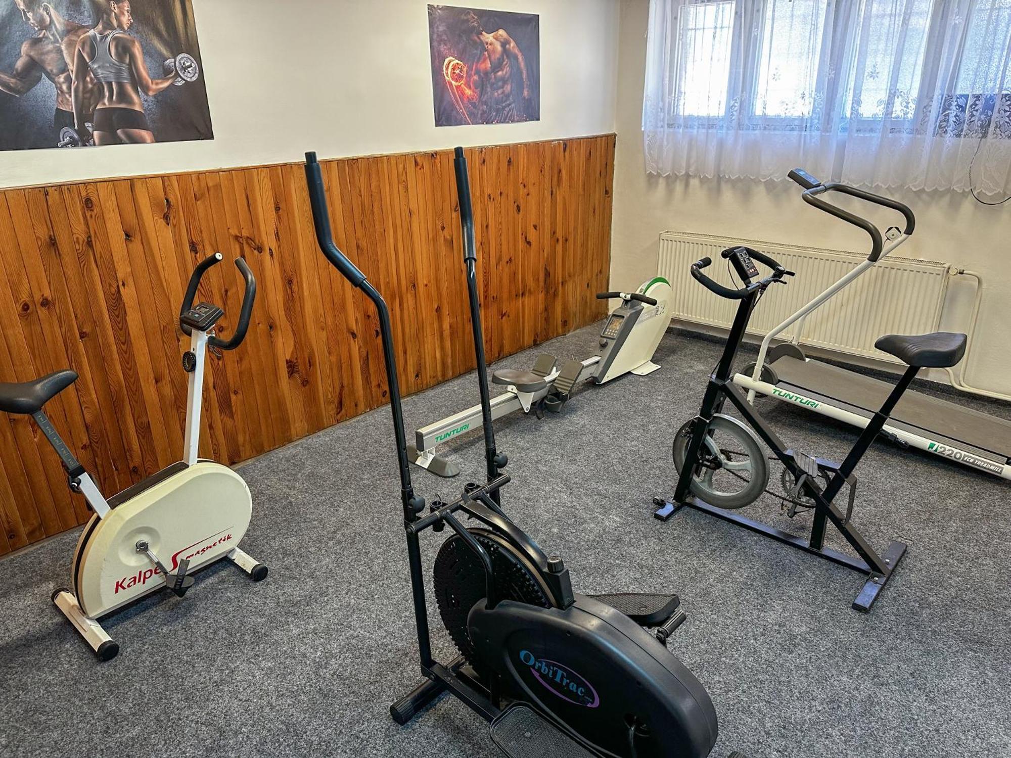 Sport Hotel Gejzirpark Karlovy Vary Kültér fotó